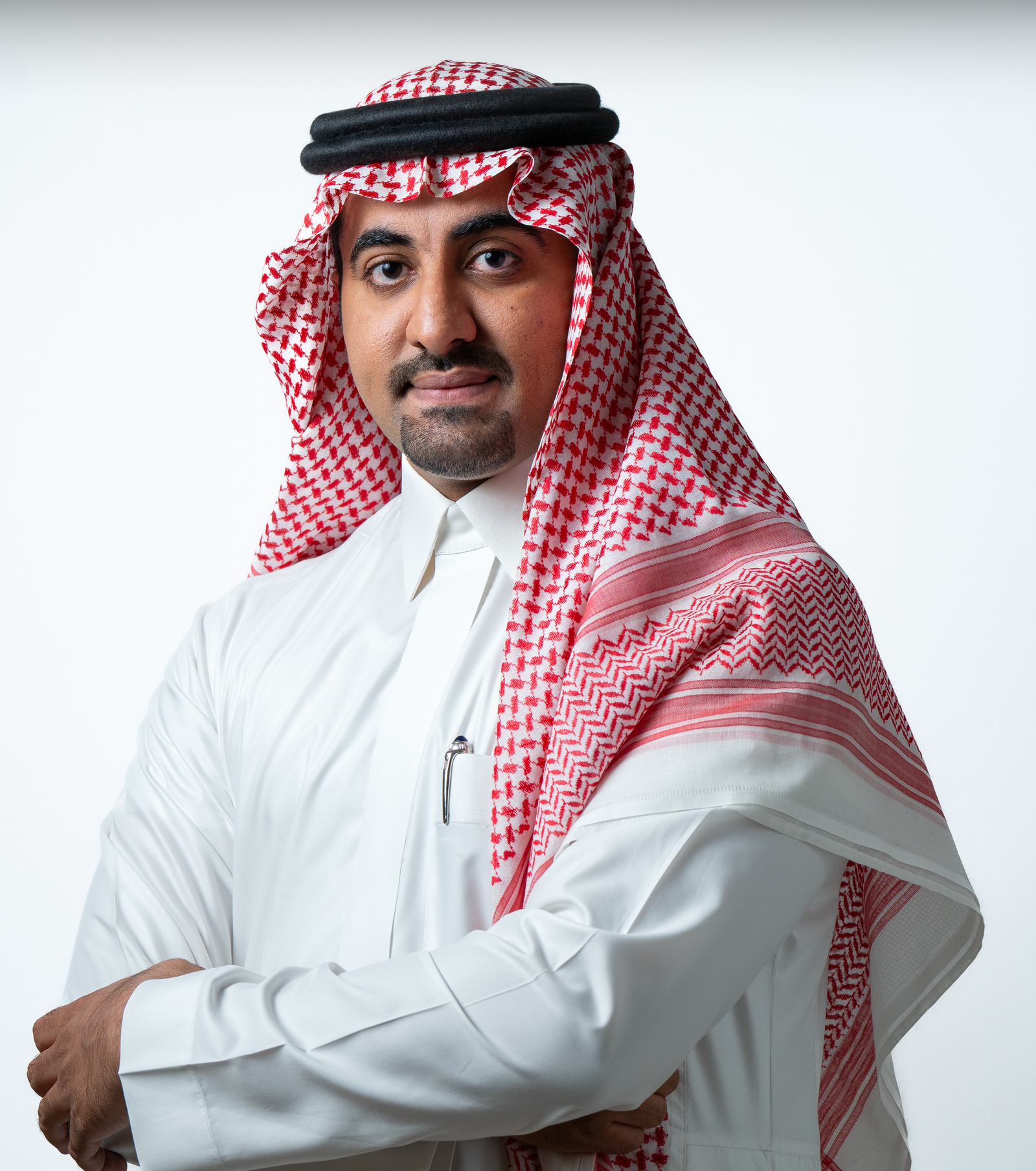 المحامي سالم الدوسري — إدارة برنامج التدريب الصيفي في شركة أطيار